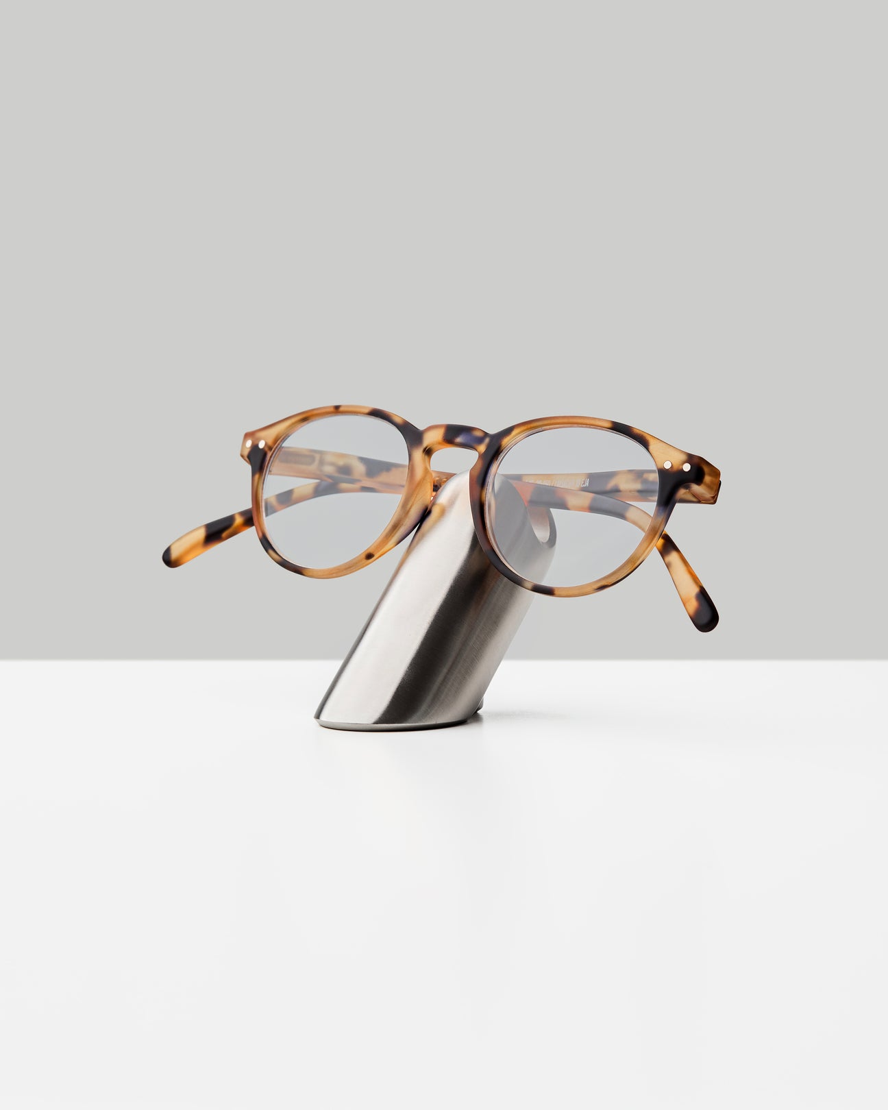 Eyewear Stand – Craighill