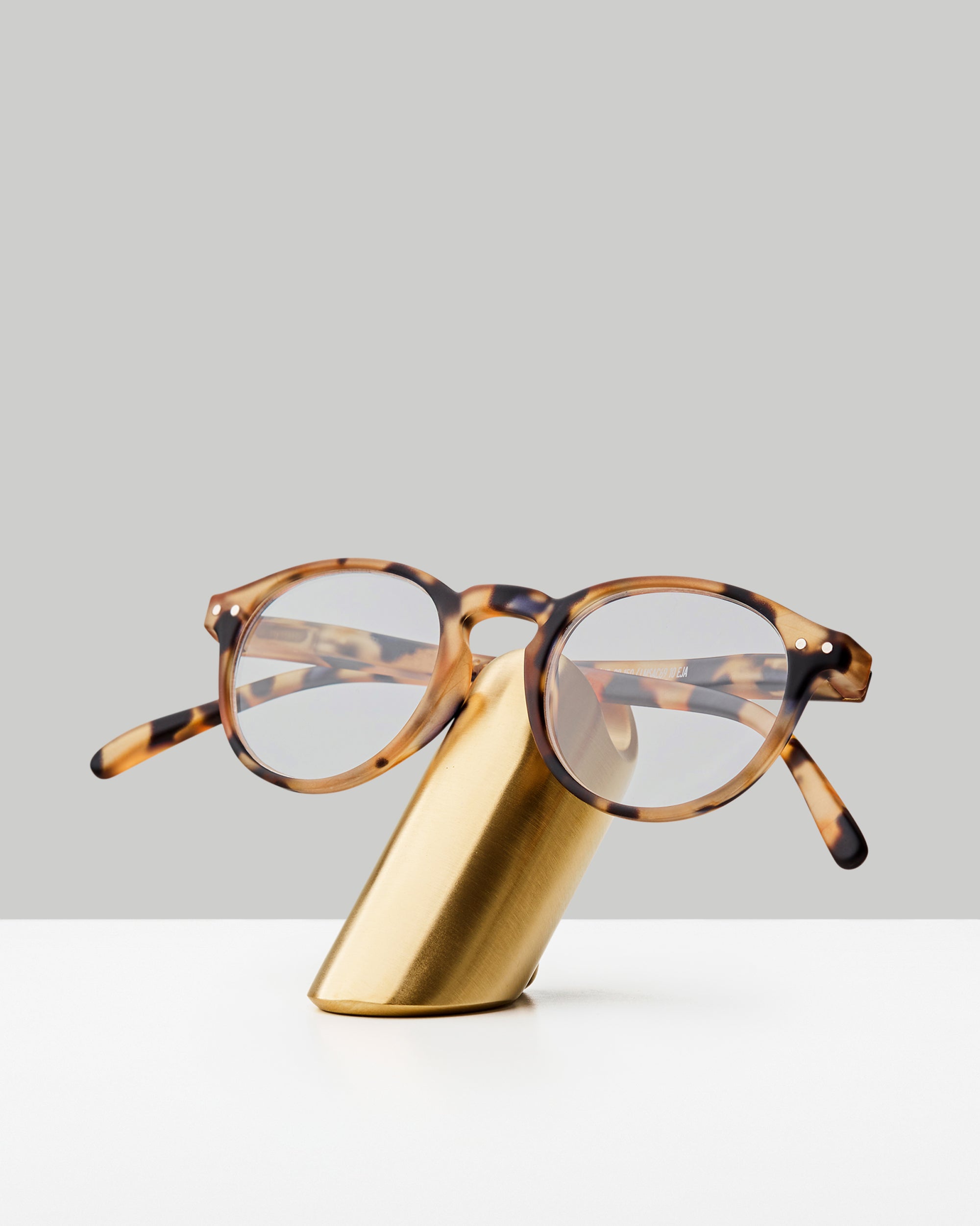 Eyewear Stand – Craighill